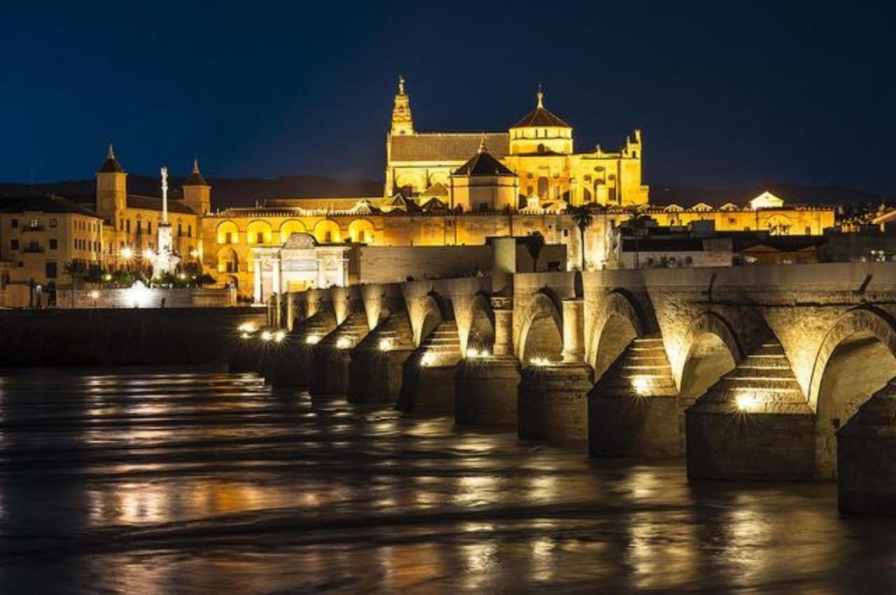 Eduardo Lucena 5, Puente Romano Cordoba Luaran gambar
